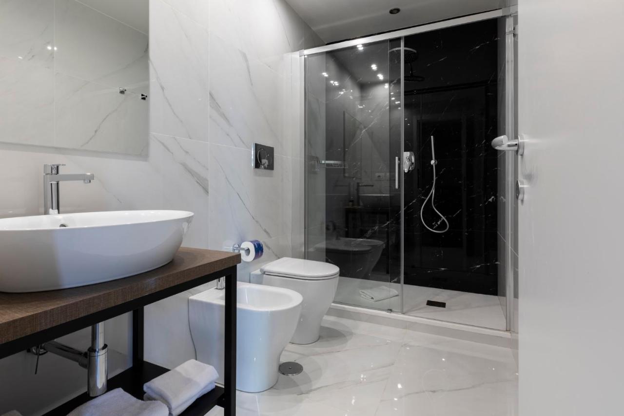 Giubbonari Suites โรม ภายนอก รูปภาพ