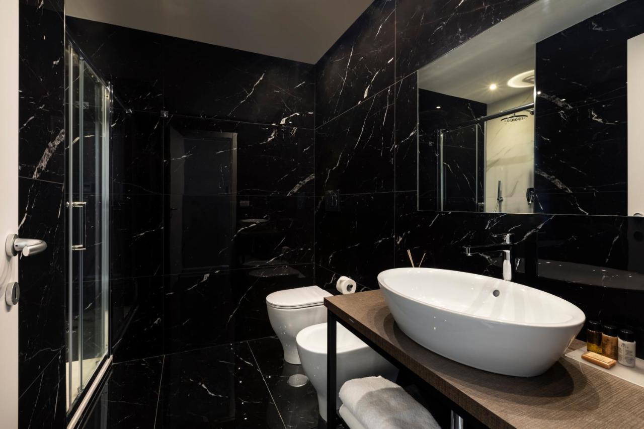 Giubbonari Suites โรม ภายนอก รูปภาพ